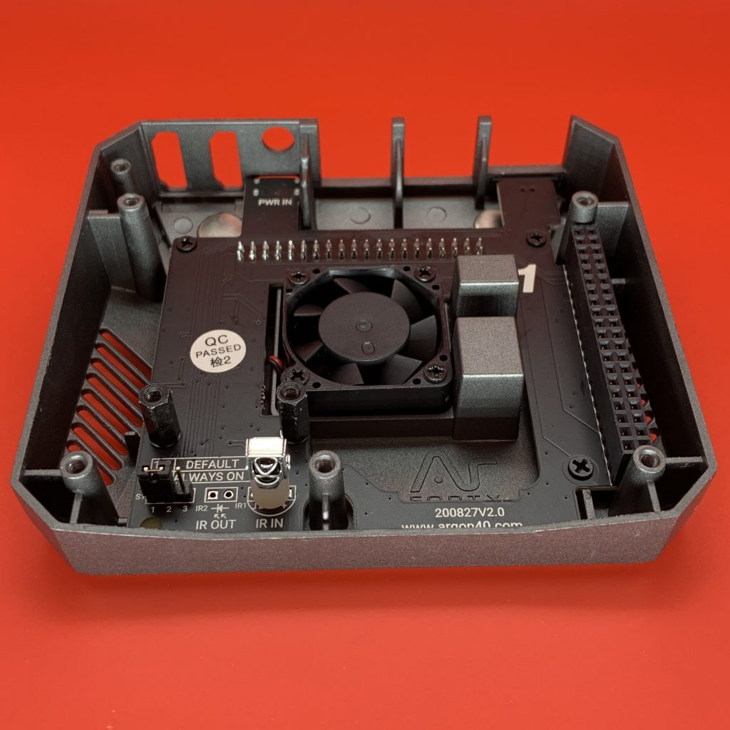 Argon ONE M.2 SSD Case Internals Top
